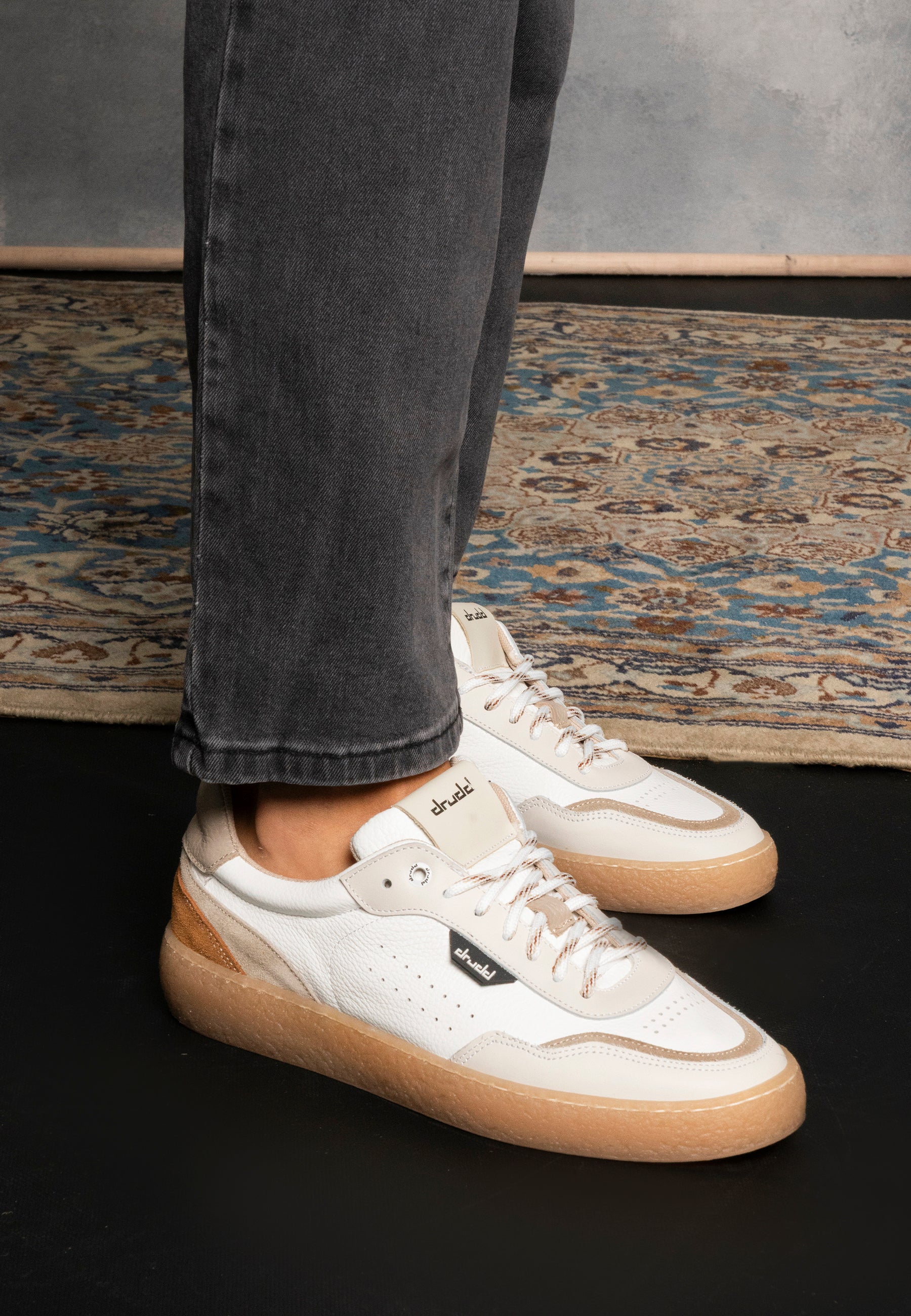 Sneakers in pelle e camoscio bianco e beige - D-Bowery