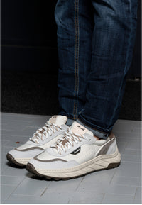 Sneakers in camoscio e tessuto bianco - D-Cross