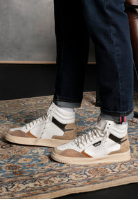 Sneakers alta in pelle  bianca e camoscio cuoio - D-Forest