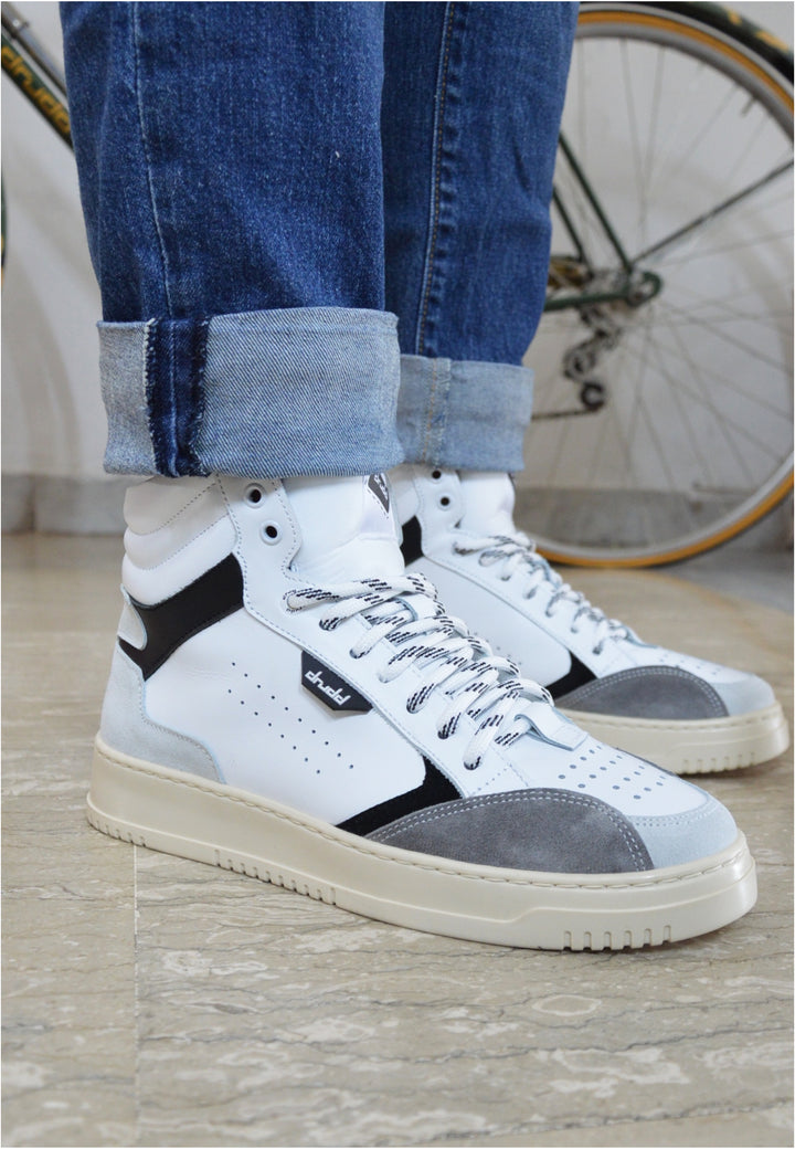 Sneakers alta in pelle  bianca e camoscio nero - D-Mark Forest