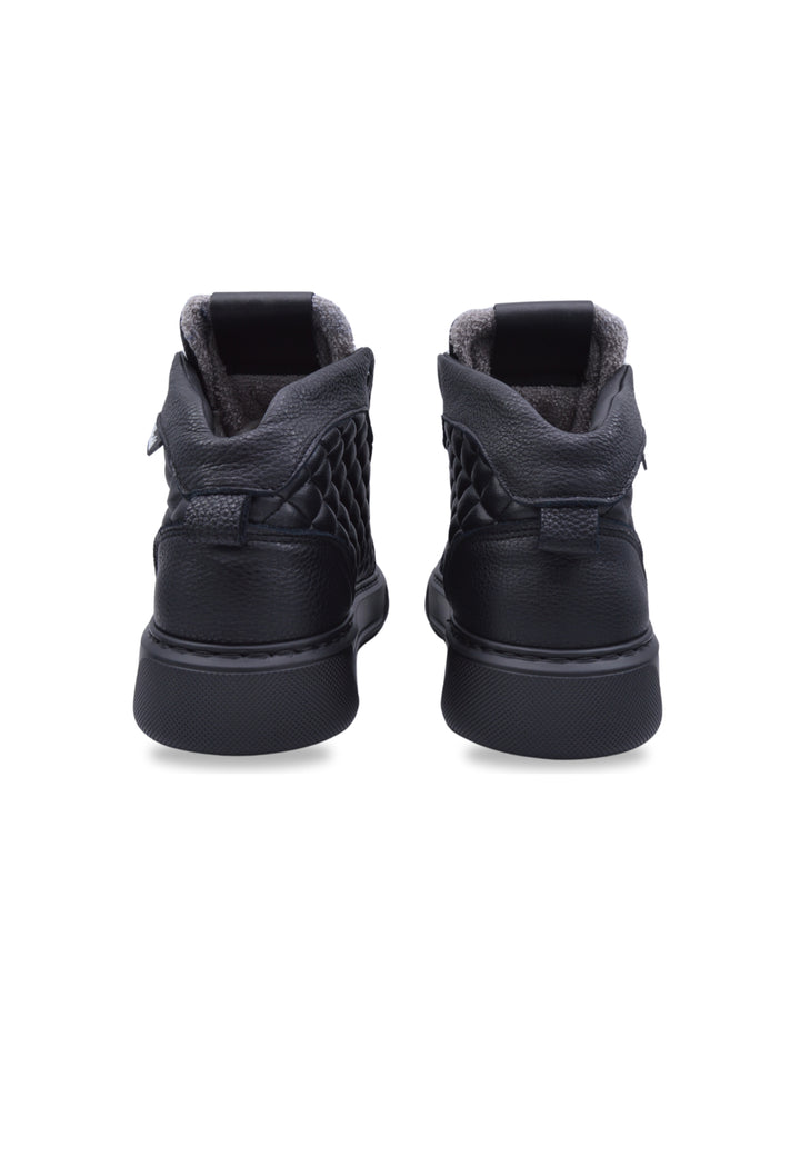 Sneakers in pelle martellata nera - D-Mark